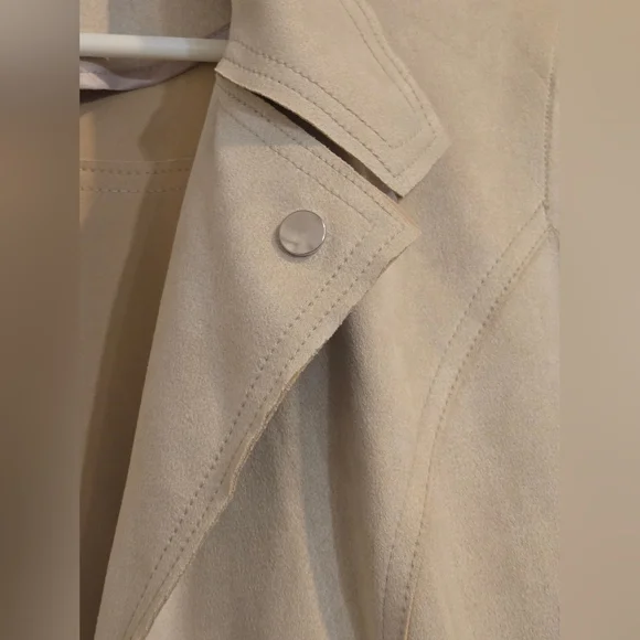 Philosophy Cream Faux Leather Suede Jacket Size Large NWT - Picture 5 of 12
